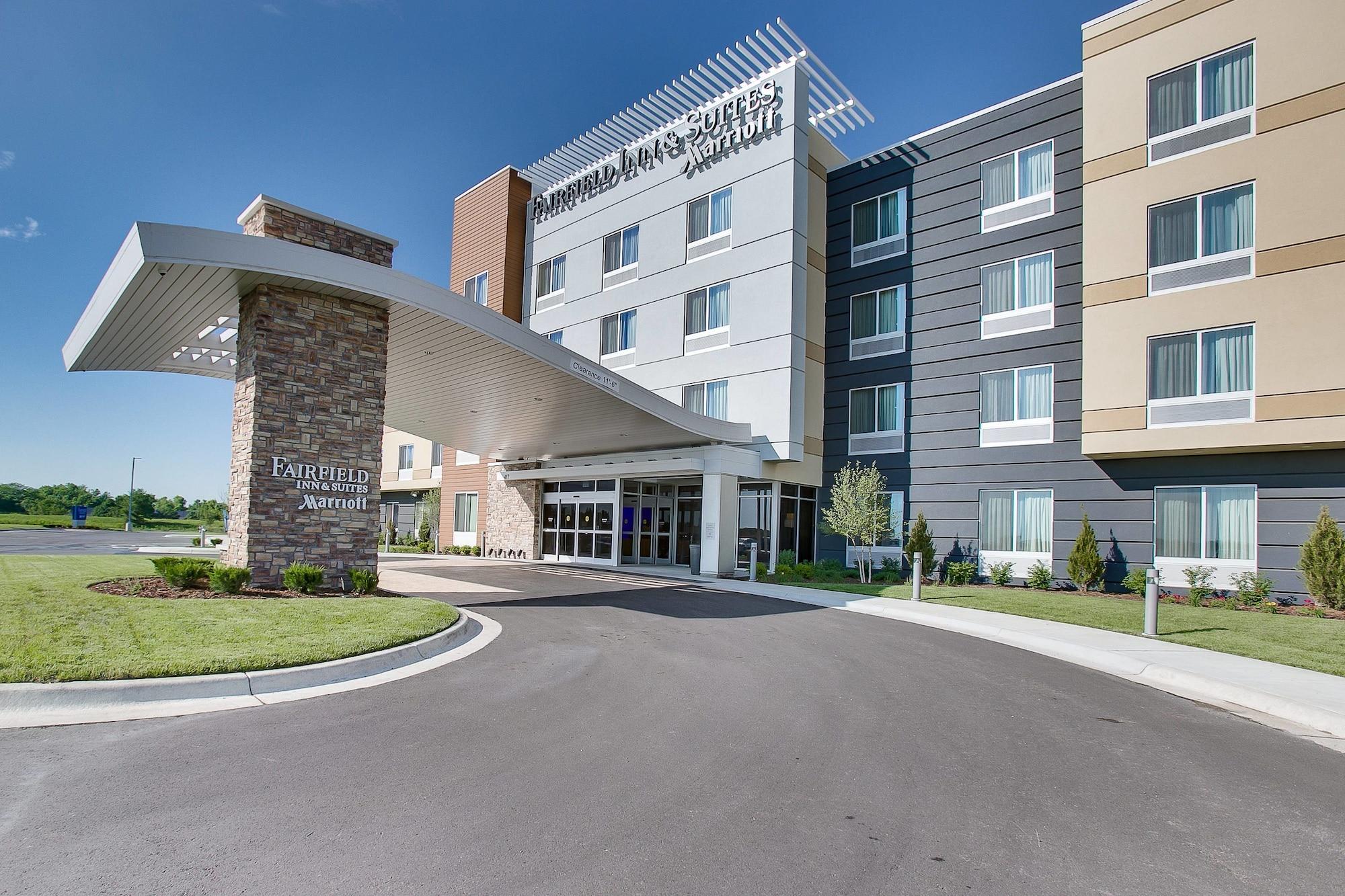 Fairfield Inn & Suites By Marriott Wichita East Exteriör bild